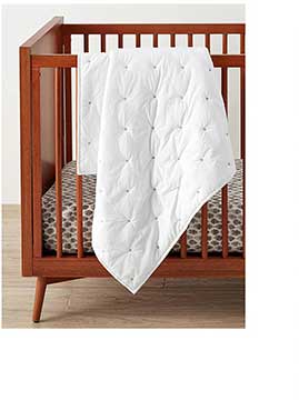 Pottery Barn Kids Organic Washed Cotton Toddler Bed Quilt